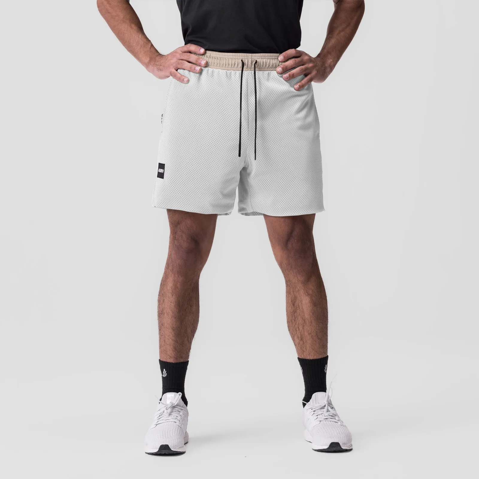 0795. SilverPlus™ Mesh Reversible Short  - Beige/White