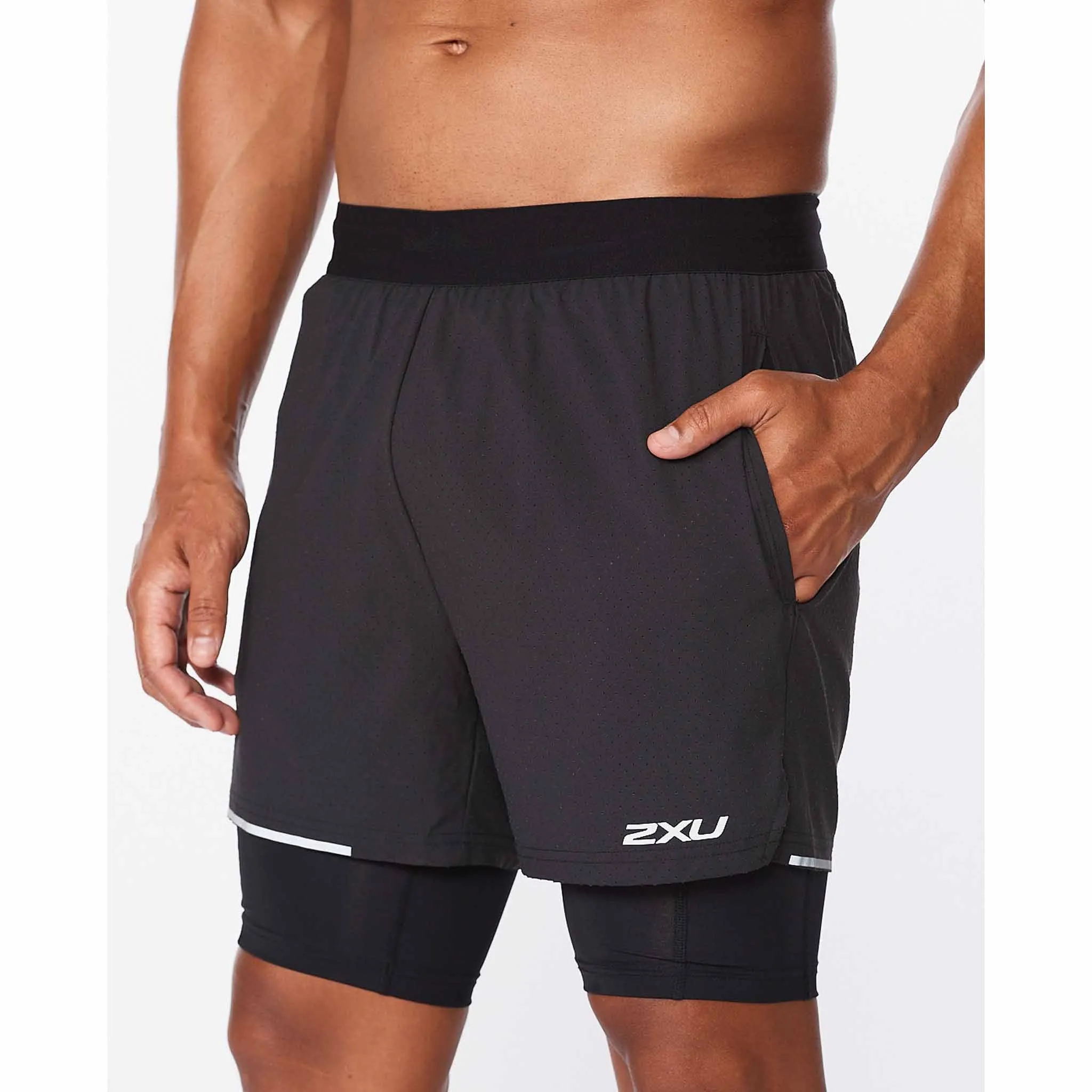 2XU Aero 2 en 1 shorts de course à pied 5 pouces pour homme