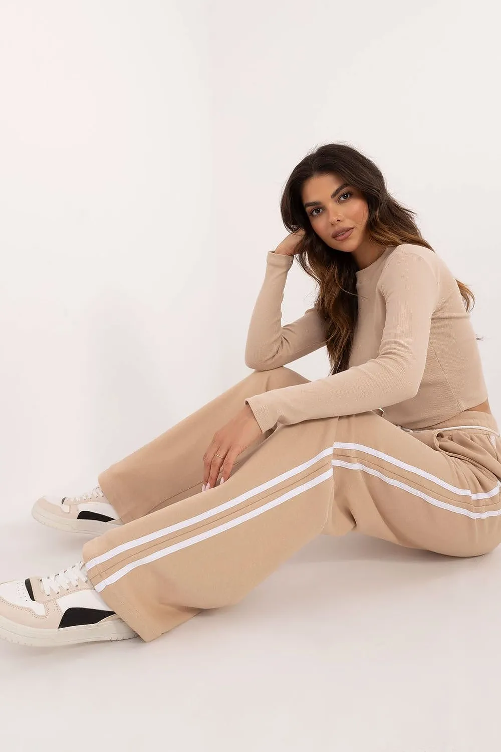 Casual sporty style wide legs pants set