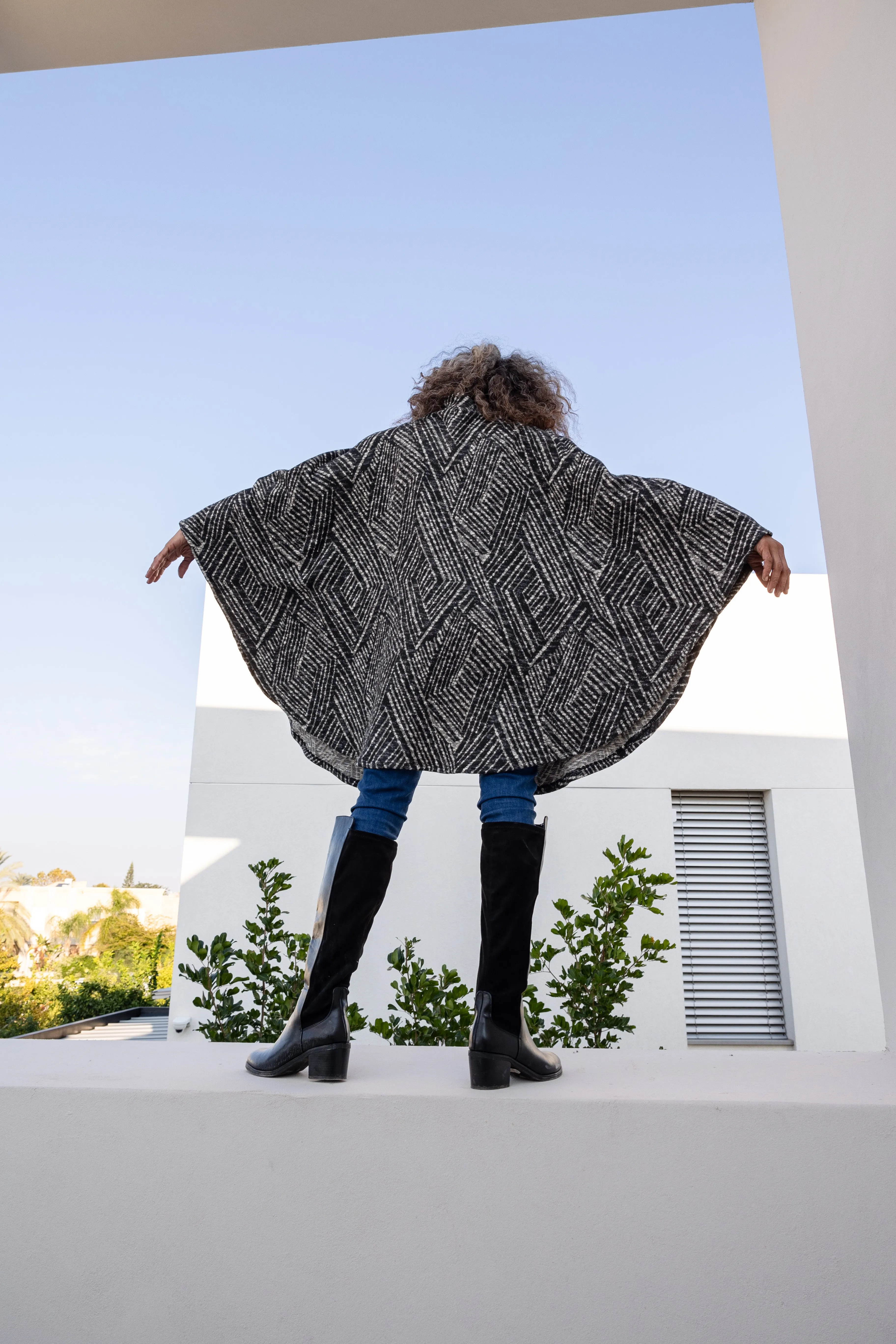 Gray Woolen Poncho With Pockets