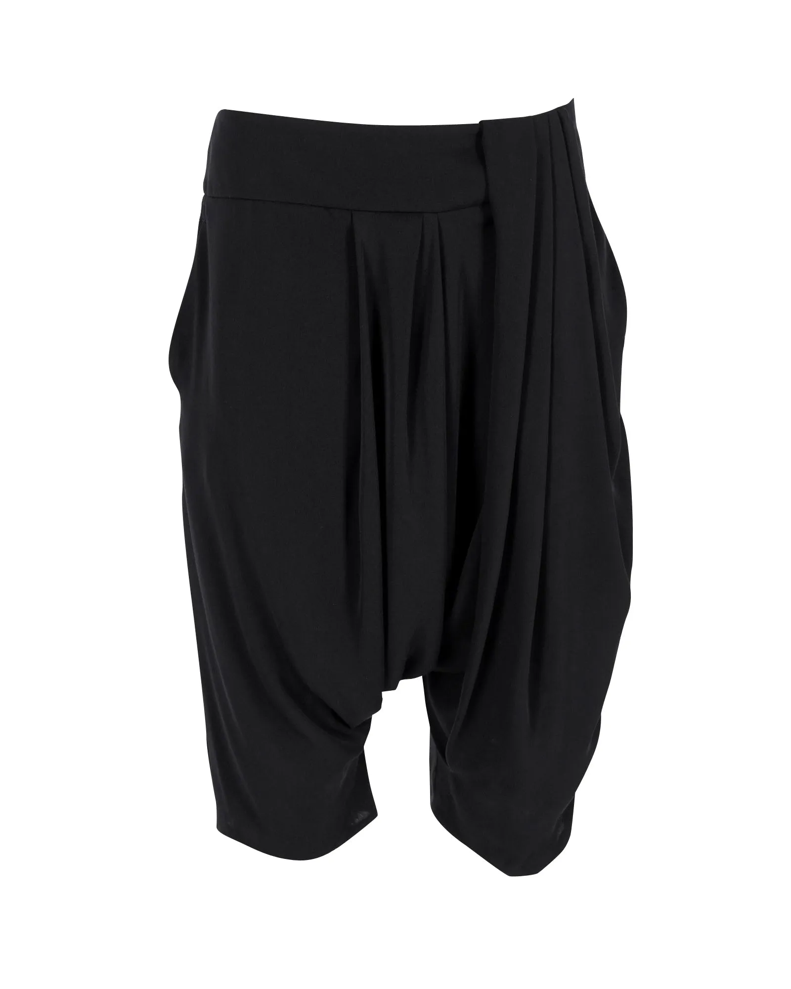 Gucci Drop-Crotch Knee-Length Shorts in Black Silk