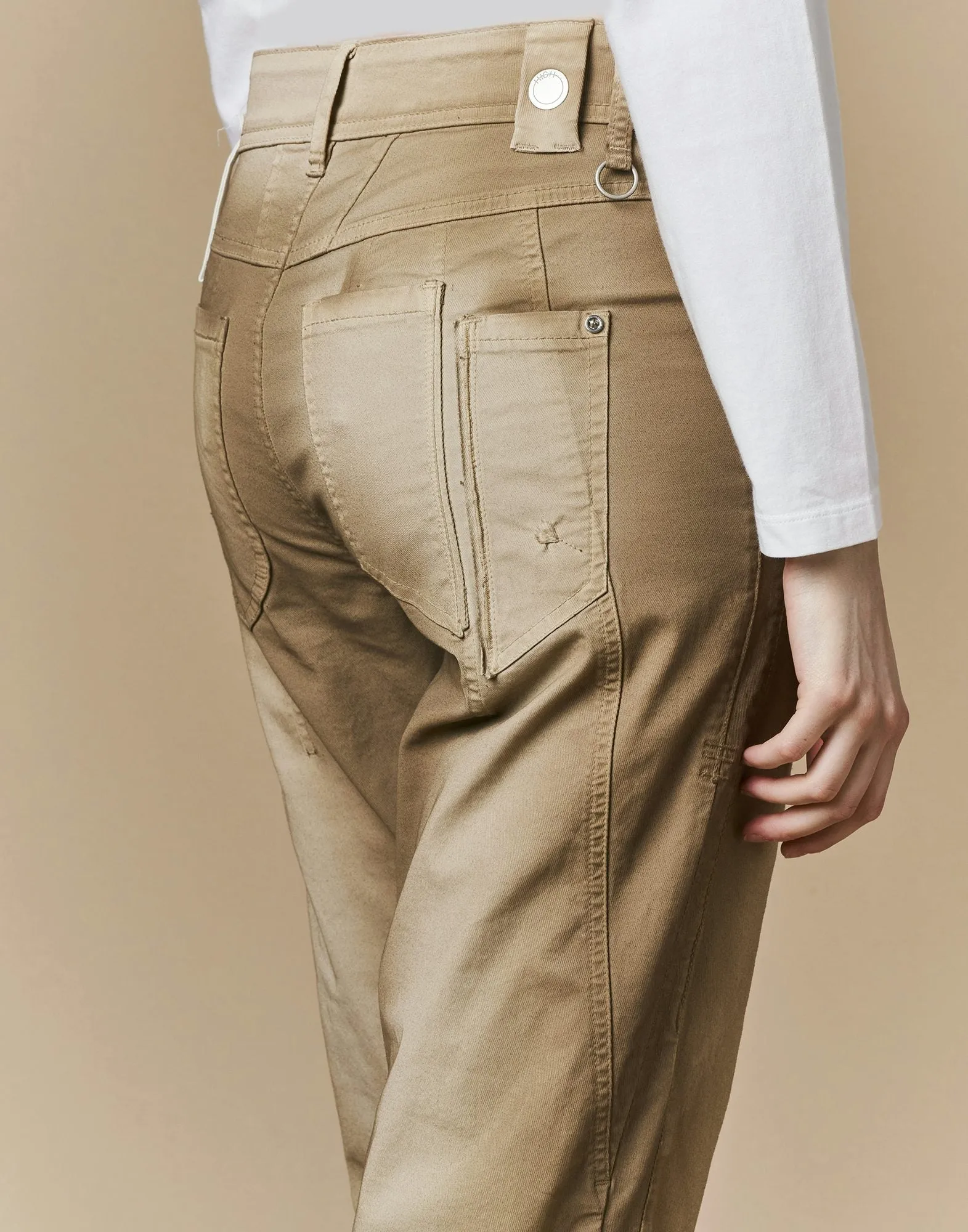 INFORM A-GENDER SLIM LEG PANT