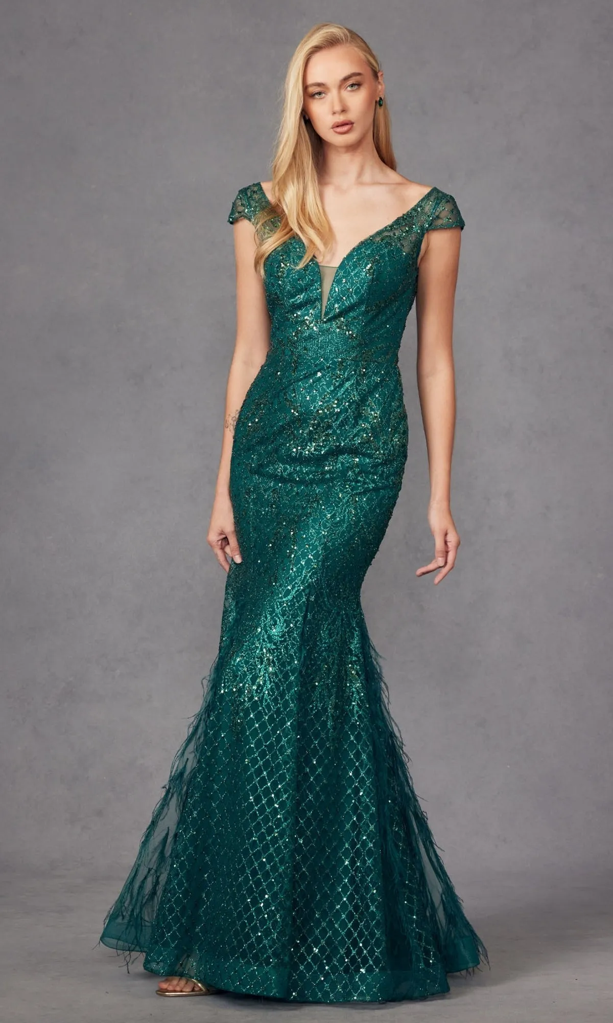 Juliet Long Formal Dress 286