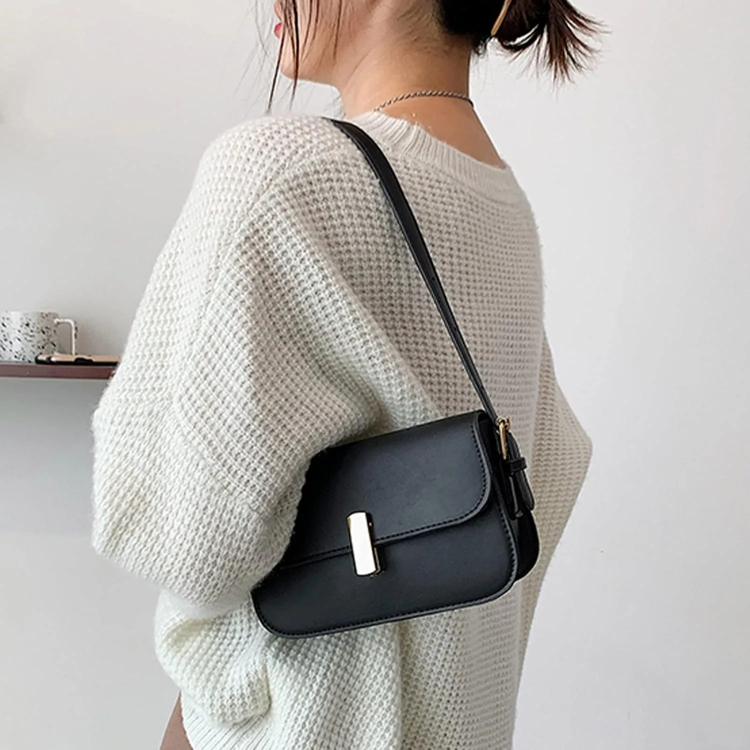 Ladies Fashion Solid Color Leather Metal Adjustable Shoulder Strap Messenger Bag Teacher Messenger Bag (Black, One Size)