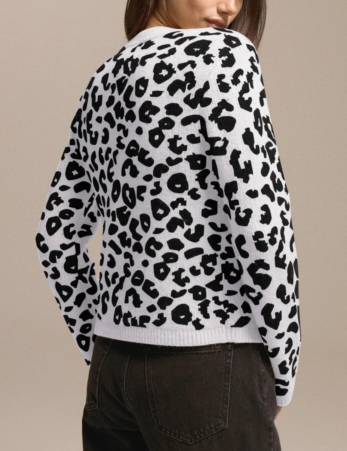Leopard Print Cardigans for Women Cheetah Open Front Sweaters Button Down Knit Fall Clothes Long Sleeve Outwear Coats