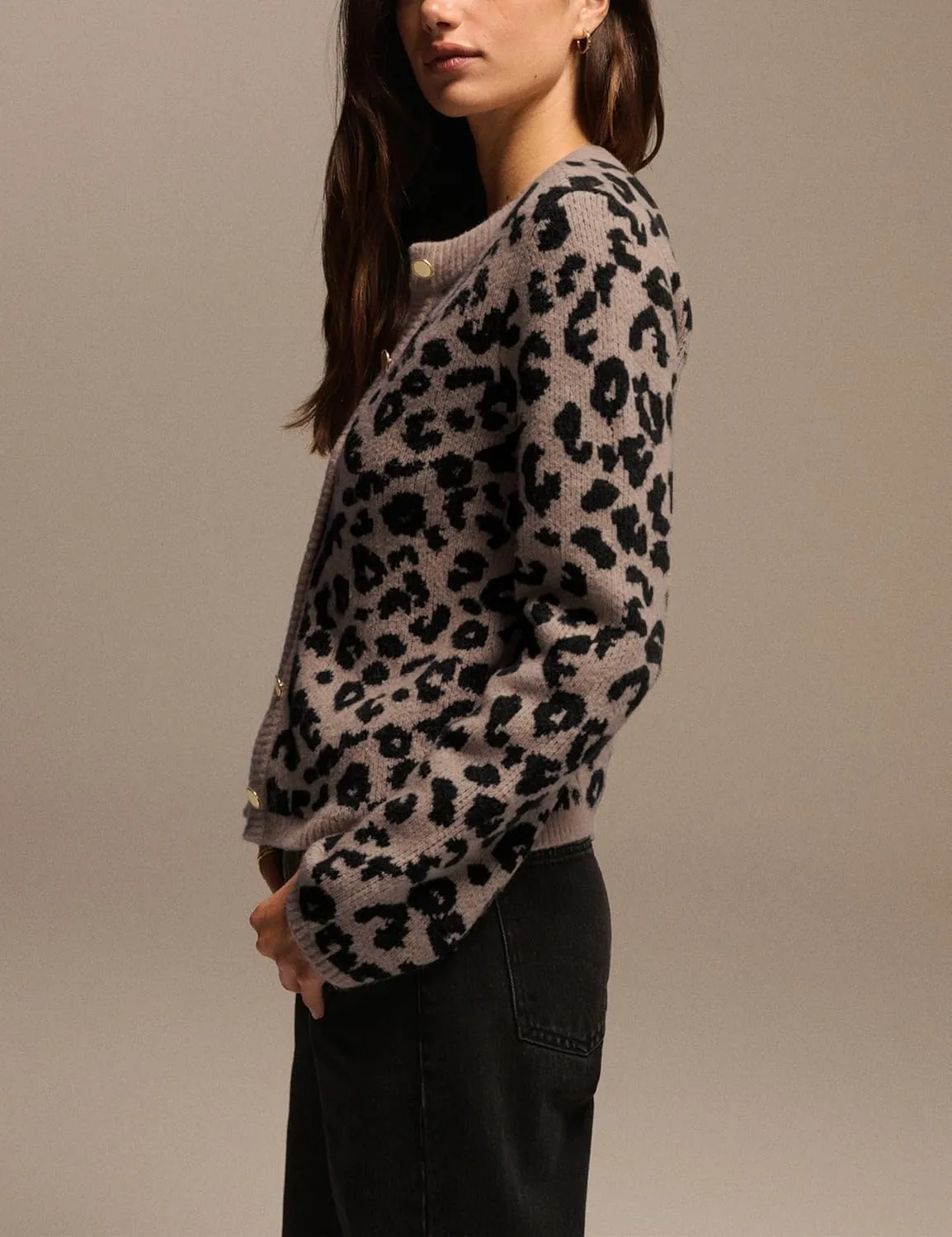 Leopard Print Cardigans for Women Cheetah Open Front Sweaters Button Down Knit Fall Clothes Long Sleeve Outwear Coats