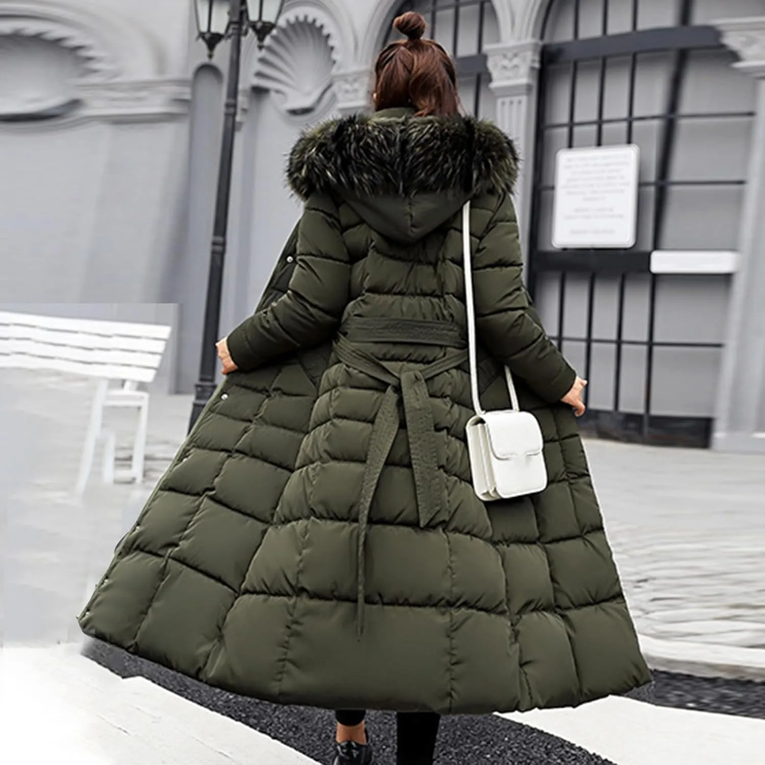 Long Puffer Jacket Women Maxi Length Quilted Down Jacket Winter Warm Padded Coat Outerwear with Fur Collar Hood