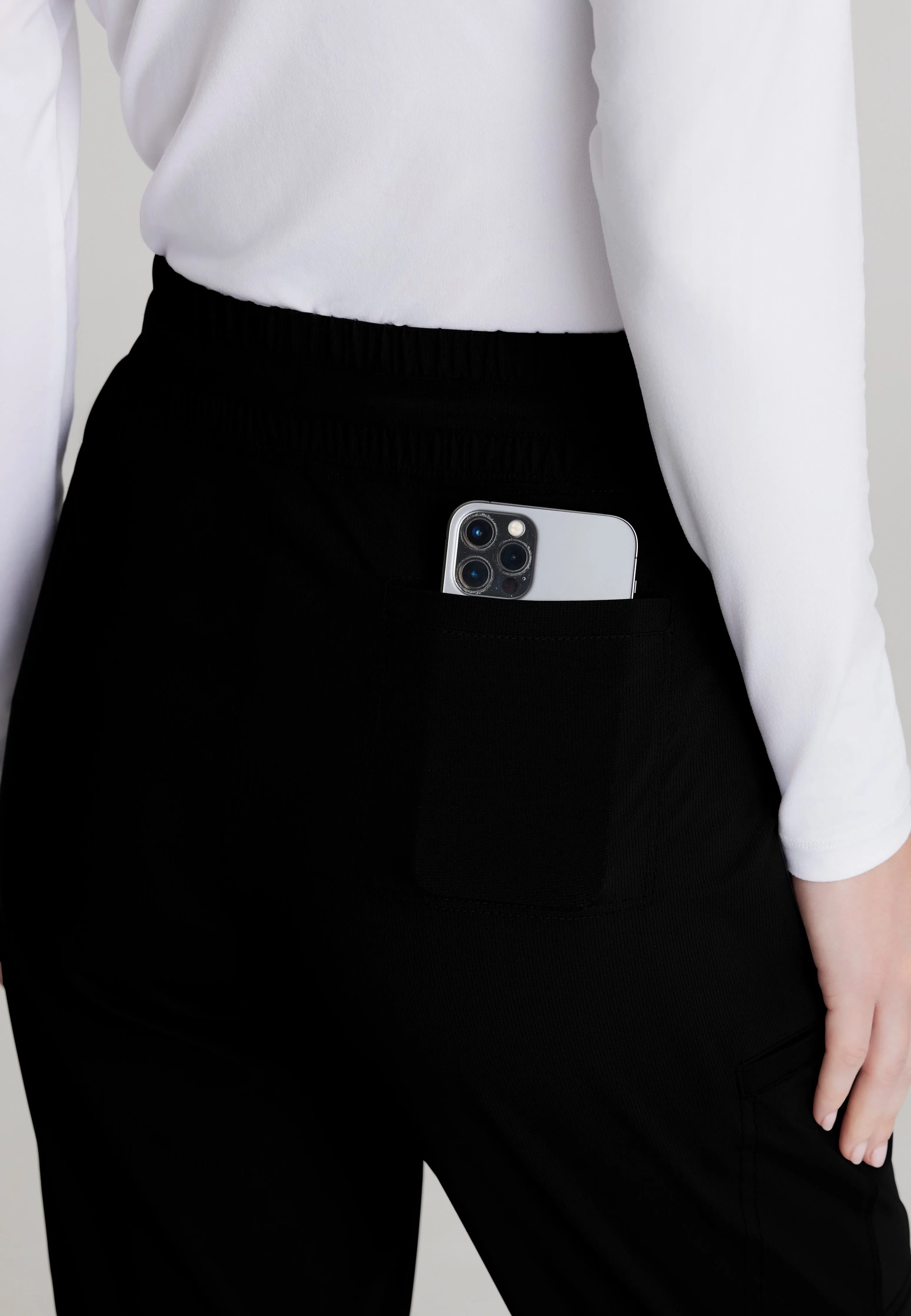 Reach Shirred Waistband Slim and Straight Pant