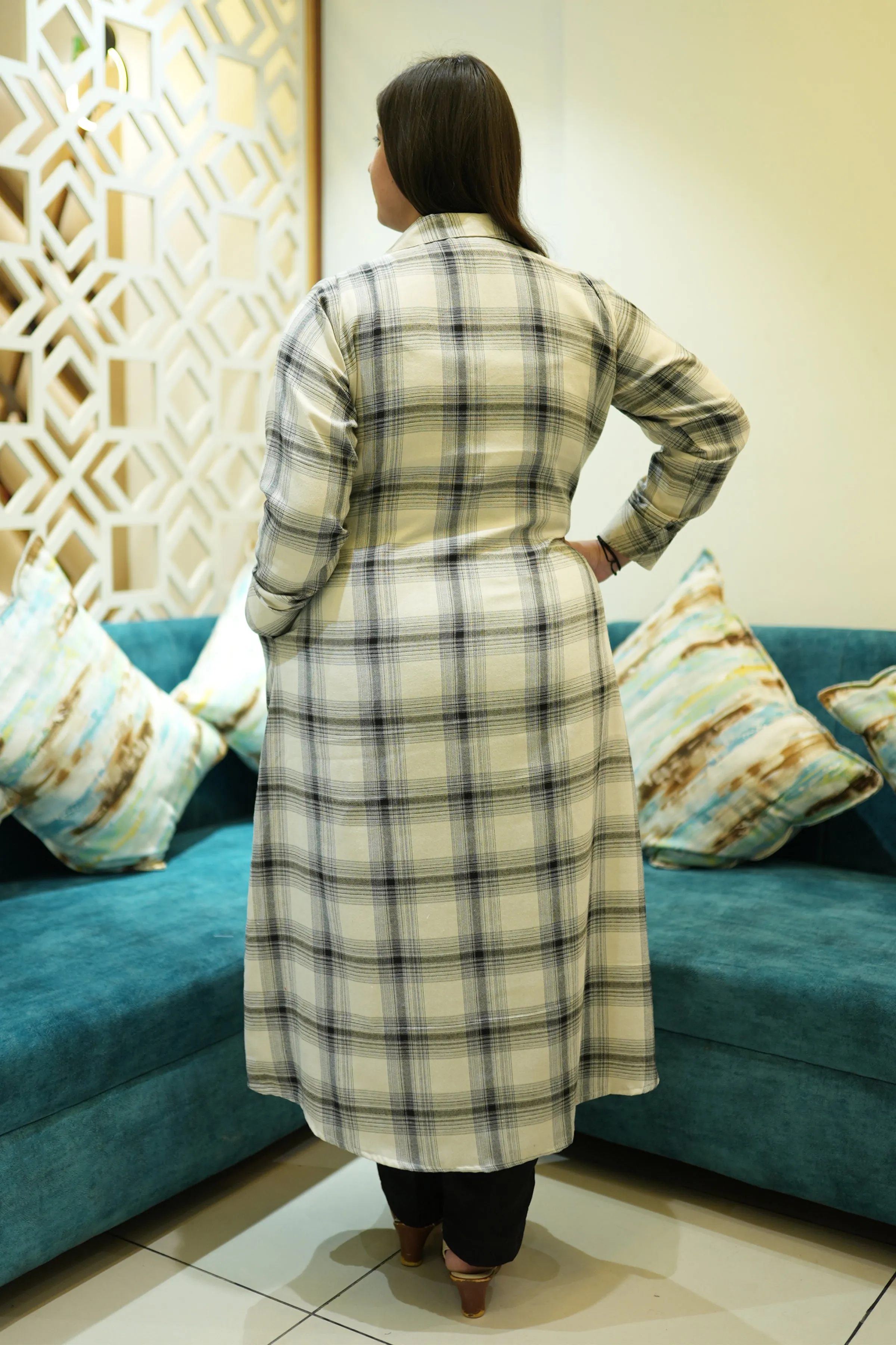 Snowy Shadow Woollen Kurta