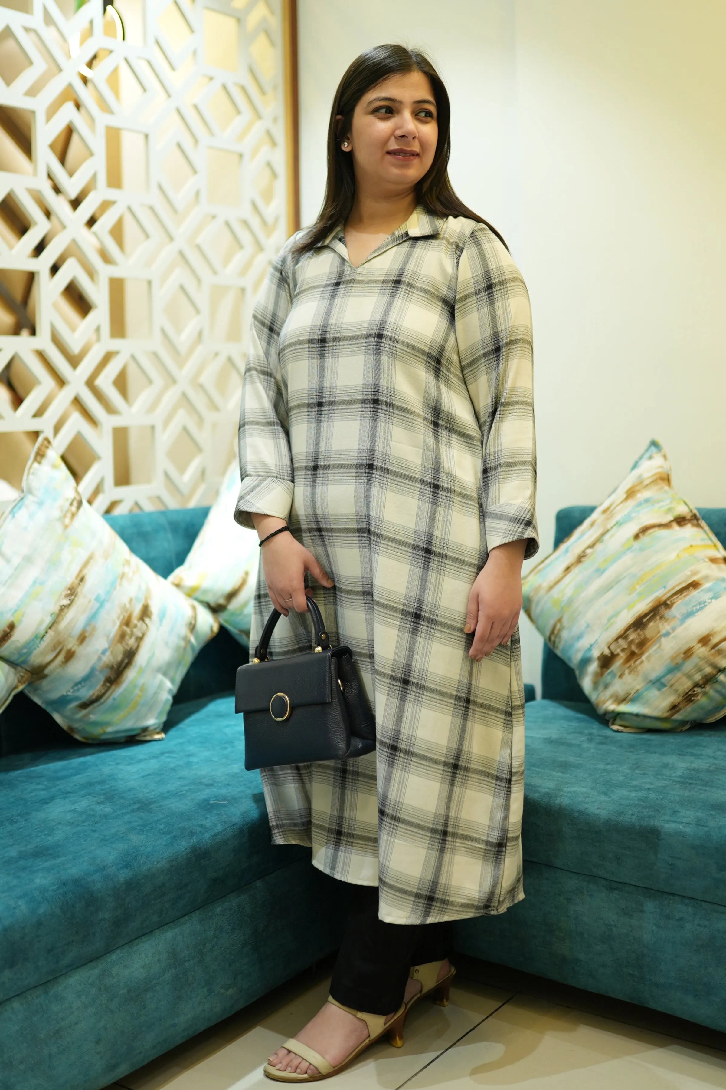 Snowy Shadow Woollen Kurta