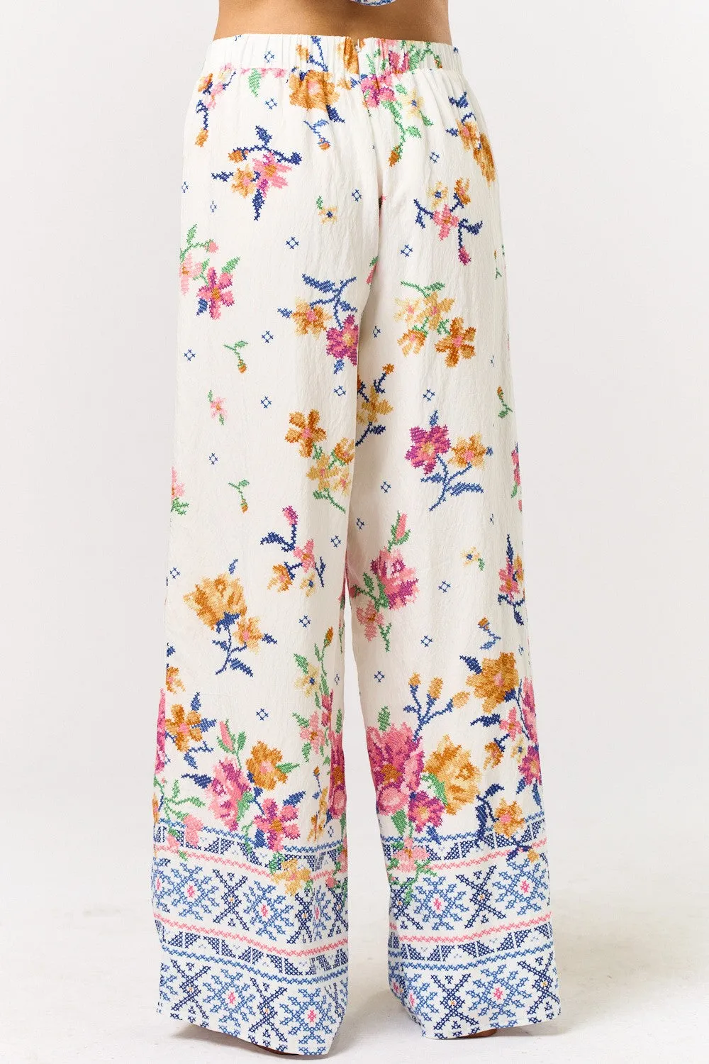 Waitlist 6/5 ♥ Demi Mid Rise Floral Print Wide Leg Pants White