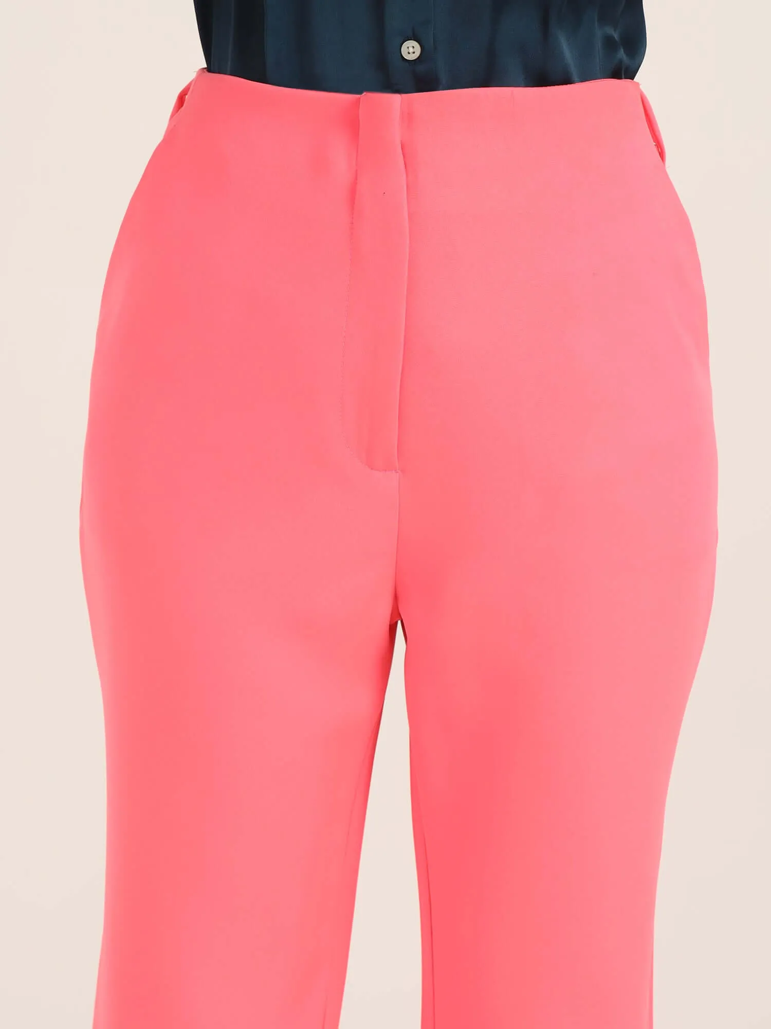 Women'S Luxury Banana Crepe Hot Pink Flared Trouser With Slash Pocket